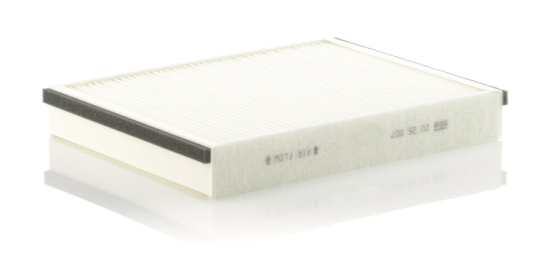 CU 25 007, Filter, Innenraumluft, Filter, MANN-FILTER, 17573, 1987435018, 31369456, 4700-AC, 48498, 50948498, 5128504, 53.422.00, 80001761, 815355, ADF122520, AH395, ALC-5516, AV6N-18D543-AA, CF11661, CKA25007, CUK25007, E3905LI, E686, EKF375, ELR7290, FC435, HB253, K1350, KF10020, LA875, LVCF589, MS-6466, NC2392, PA4474